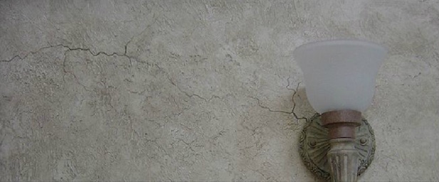 faux plaster with cracks